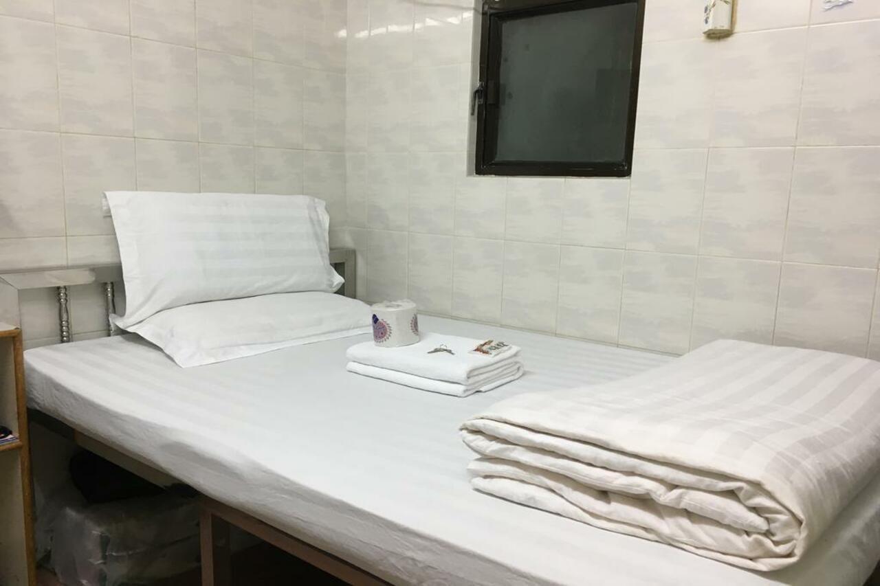 New Yan Yan Guest House Reception 9Th Floor Flat E4 E6 Hong Kong Esterno foto